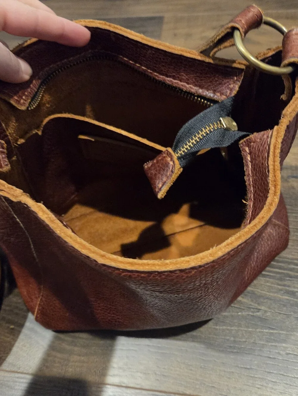 OG Nutmeg Portland Leather Triangle